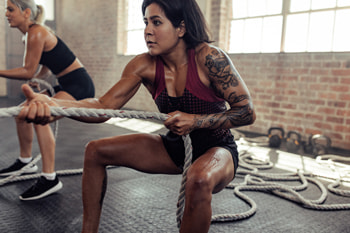 Woman doing Crossfit